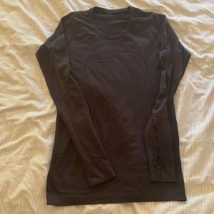 Lululemon longsleeve swiftly tech